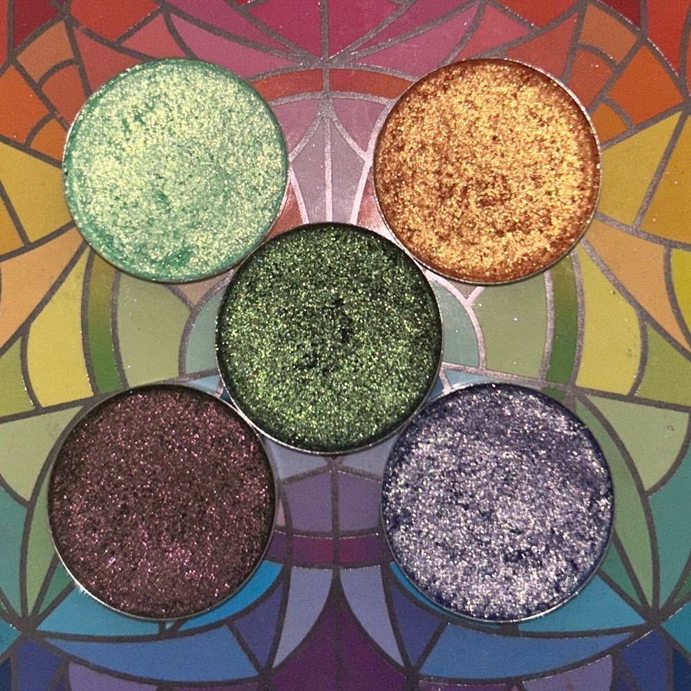Looxi Beauty Indie Single Eyeshadow Bundle